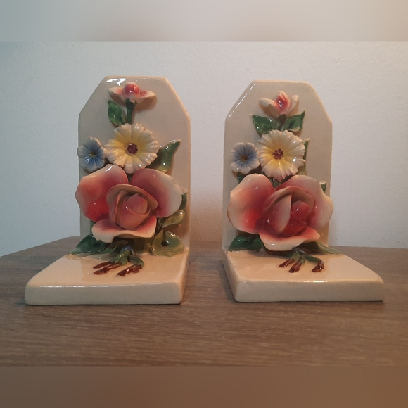 Vintage Capodimonte Italian Floral Porcelain Bookends - Picture 6 of 16